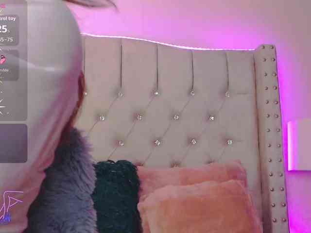 EmilyMerbu webcam