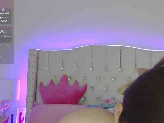 EmilyMerbu webcam