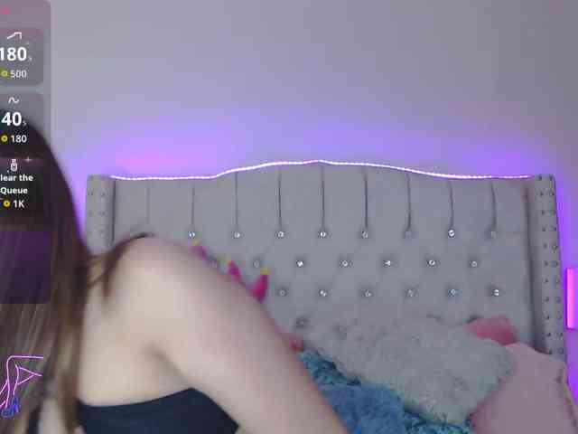 Modèle: EmilyMerbu