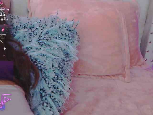 EmilyMerbu webcam