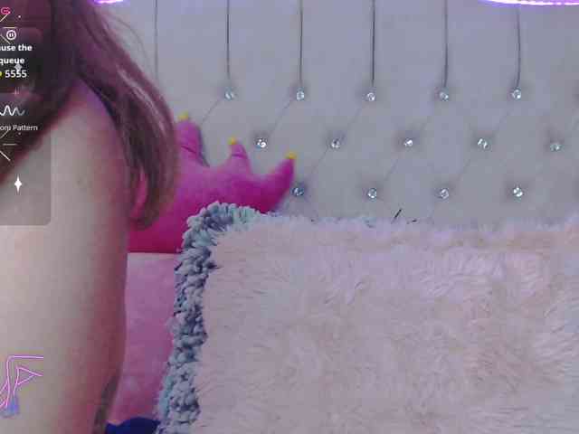 EmilyMerbu webcam