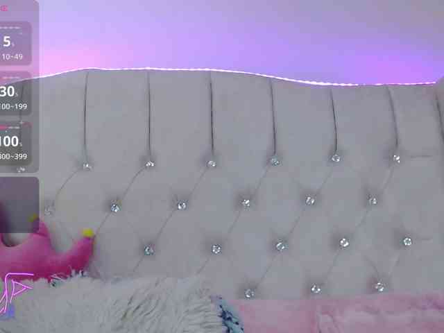 EmilyMerbu webcam