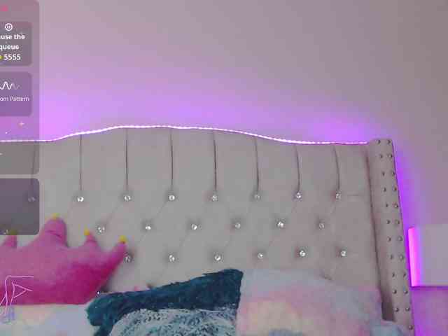 EmilyMerbu webcam