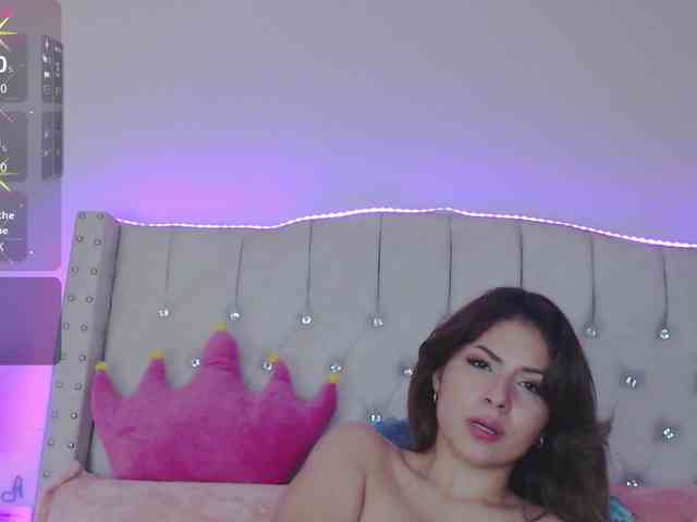 EmilyMerbu webcam