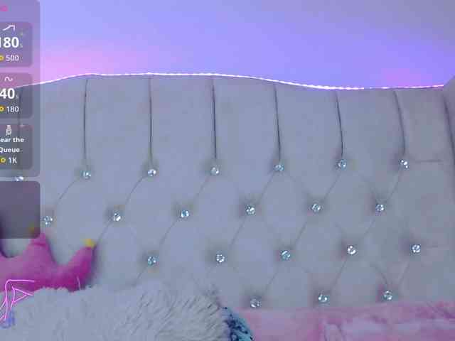 EmilyMerbu webcam
