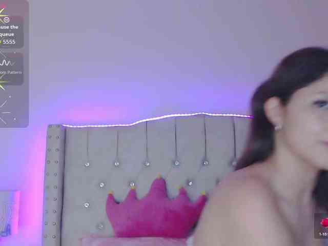 EmilyMerbu webcam