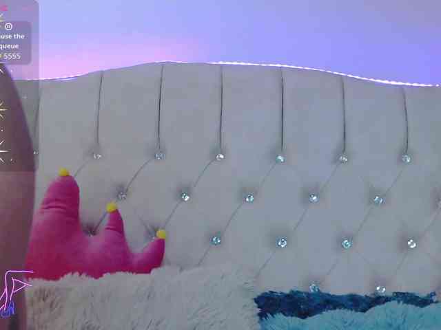 EmilyMerbu webcam
