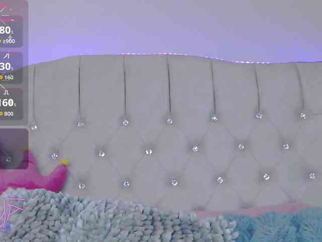 EmilyMerbu webcam