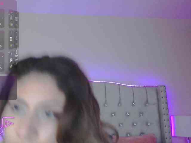 EmilyMerbu webcam