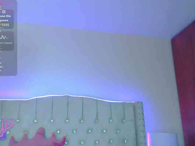 EmilyMerbu webcam