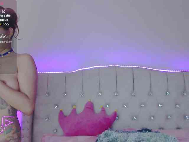 EmilyMerbu webcam