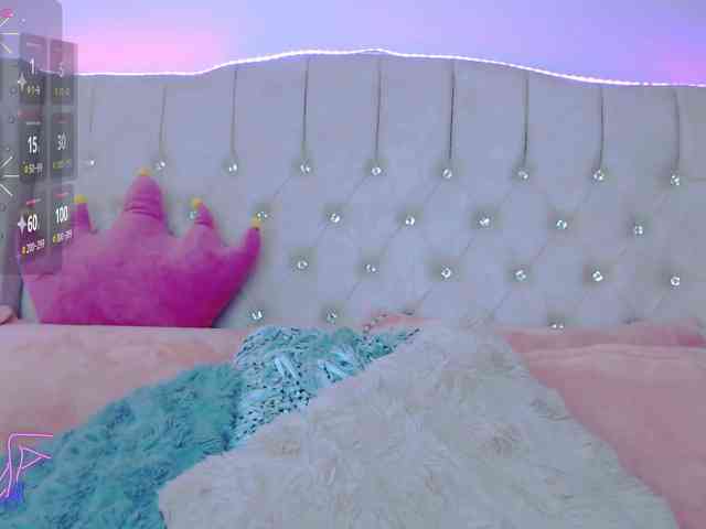 EmilyMerbu webcam