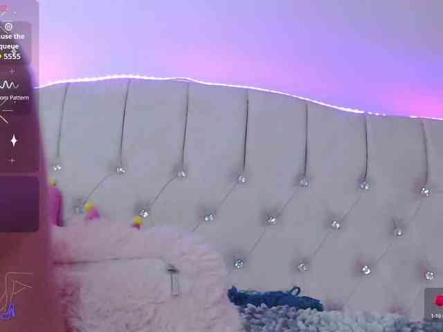 EmilyMerbu webcam