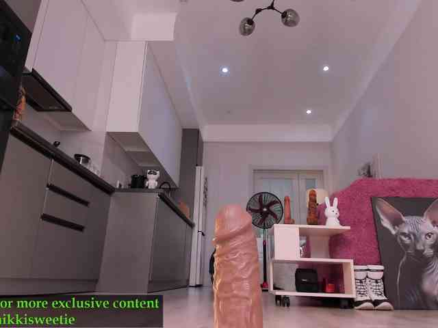 Nikkisweetiex webcam