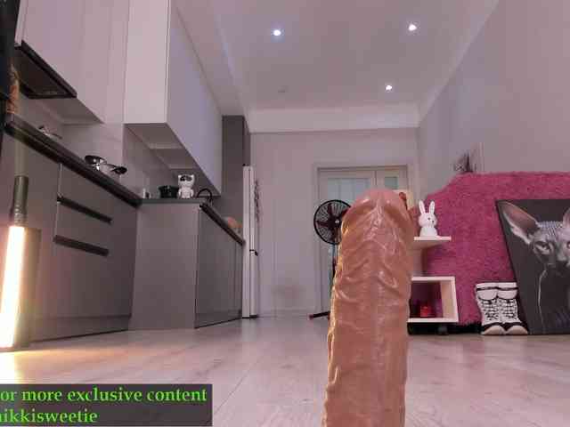 Nikkisweetiex webcam