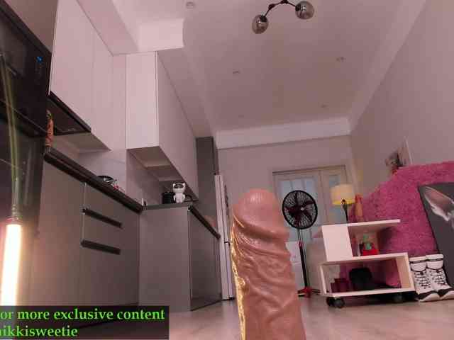Nikkisweetiex webcam