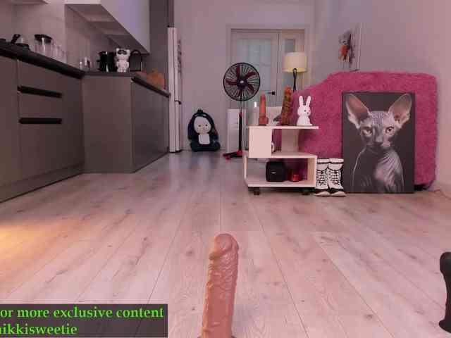 Nikkisweetiex webcam