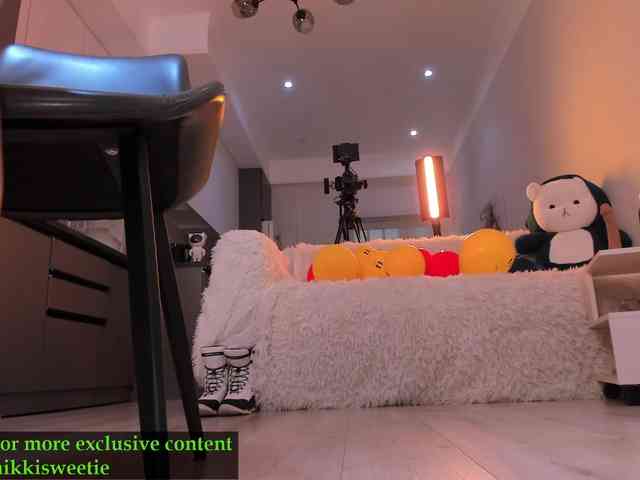 Nikkisweetiex webcam
