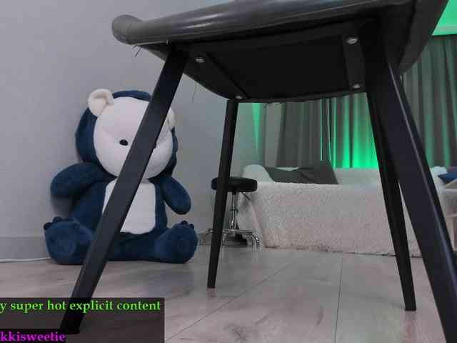 Nikkisweetiex