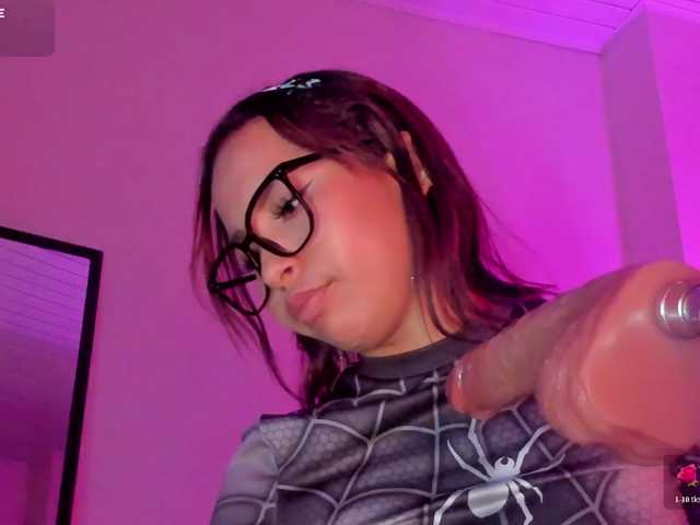Heicel- live cam on BongaCams