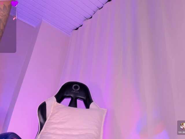 Heicel- live cam on BongaCams