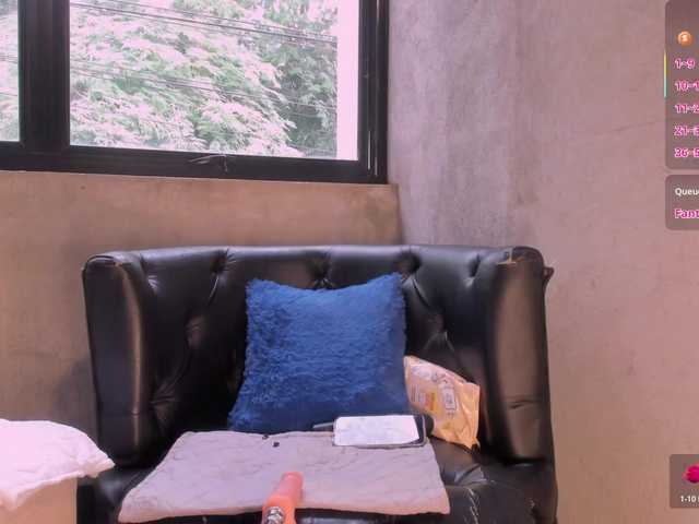 Heicel- live cam on BongaCams