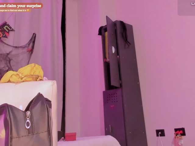 Heicel- live cam on BongaCams