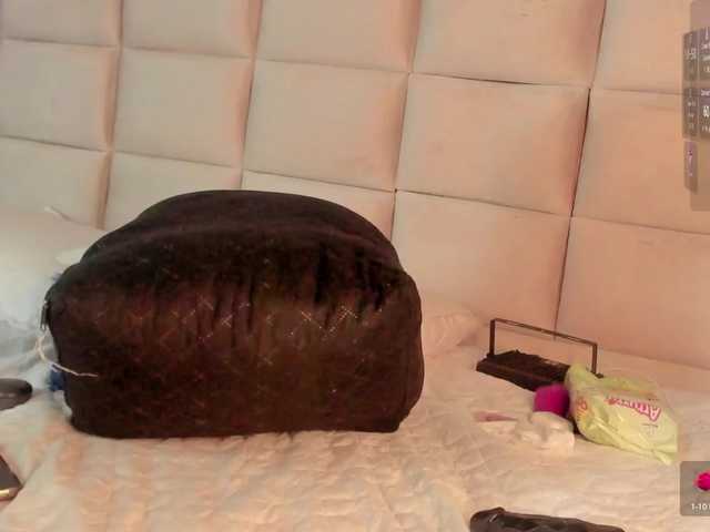 Heicel- live cam on BongaCams