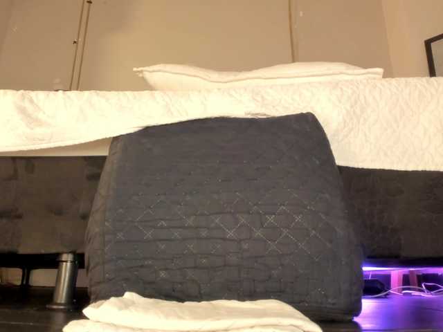 Heicel- live cam on BongaCams