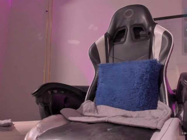 Heicel- live cam on BongaCams