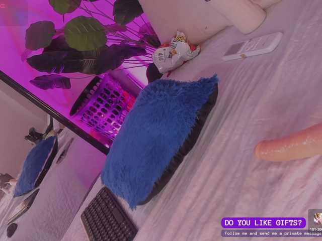 Heicel- live cam on BongaCams