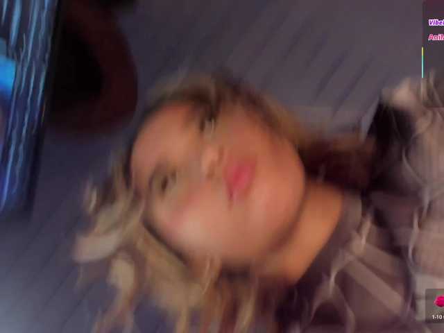 Heicel- live cam on BongaCams
