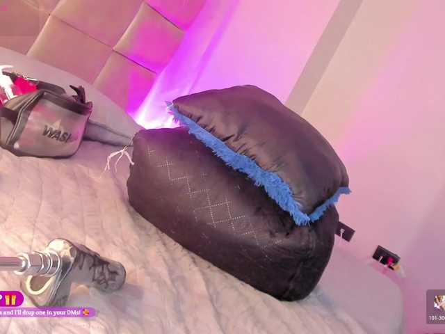 Heicel- live cam on BongaCams