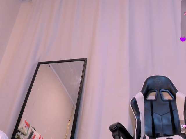 Heicel- live cam on BongaCams