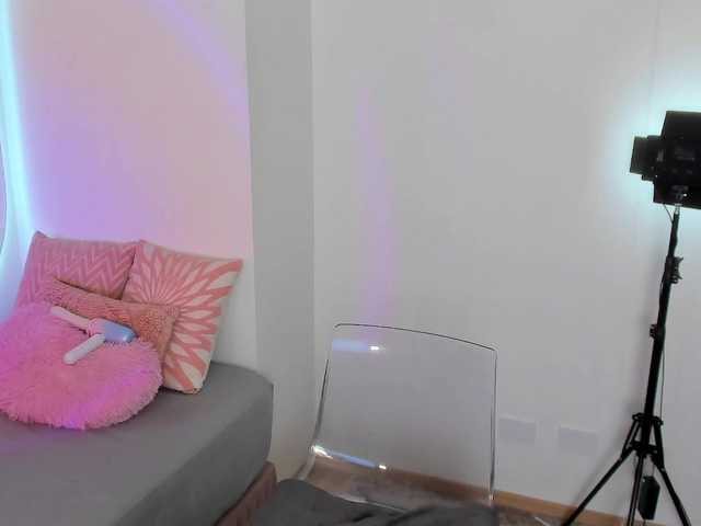 Carolalen live cam on BongaCams