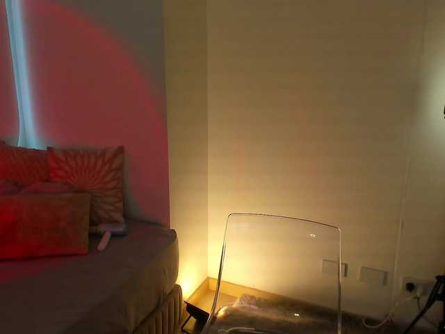 Carolalen live cam on BongaCams