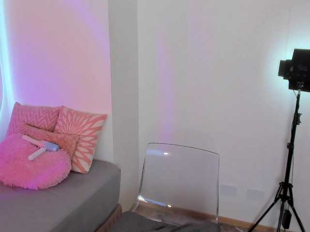 Carolalen live cam on BongaCams