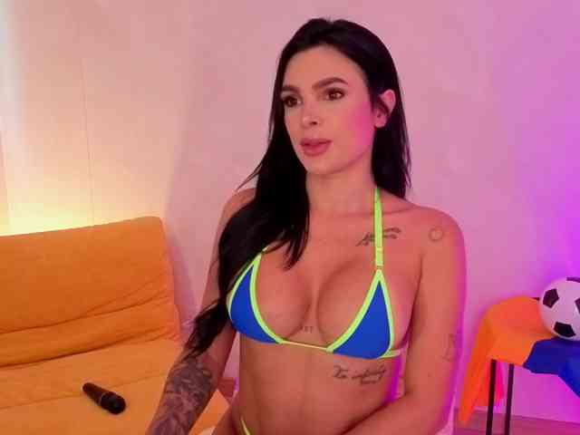 Modelo: Carolalen