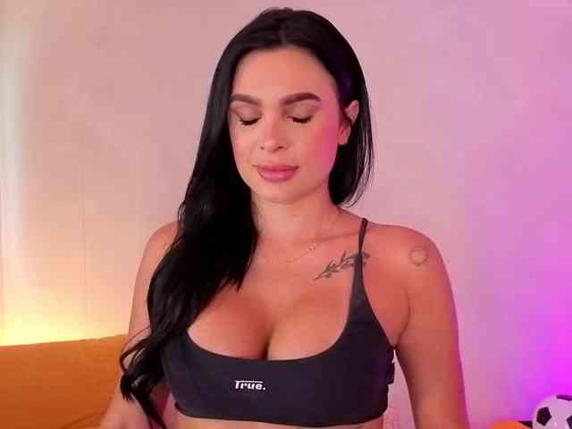 Modelo: Carolalen
