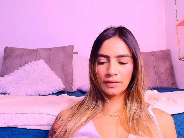 Felicity111 live cam on BongaCams