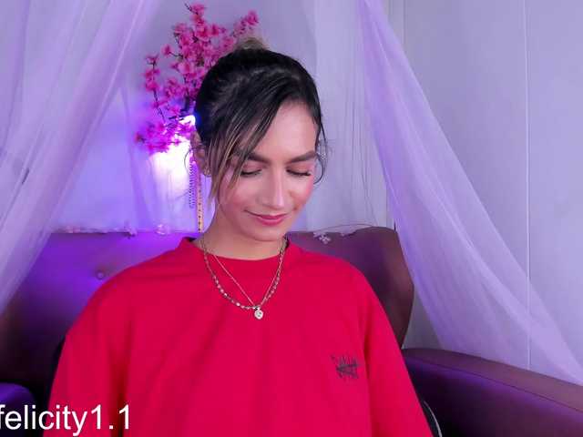 Felicity111 live cam on BongaCams