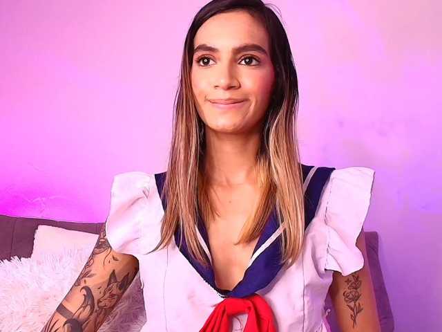 Felicity111 live cam on BongaCams