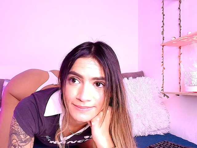 Felicity111 live cam on BongaCams