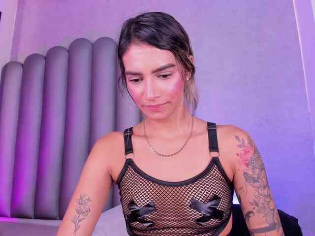 Felicity111 webcam