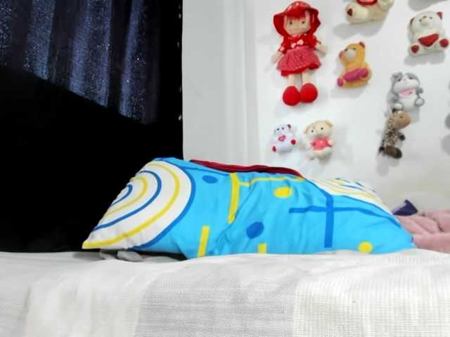 mamy02 live cam on BongaCams