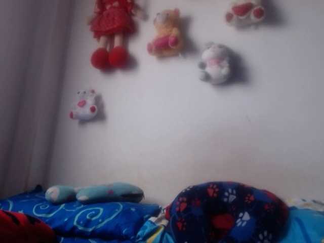 mamy02 live cam on BongaCams
