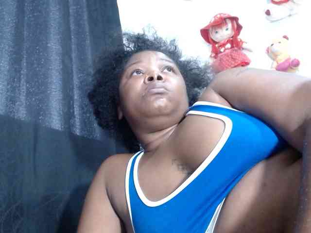 Modelo: mamy02