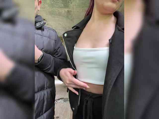 Questo modello è in diretta ora. Crazy-lady