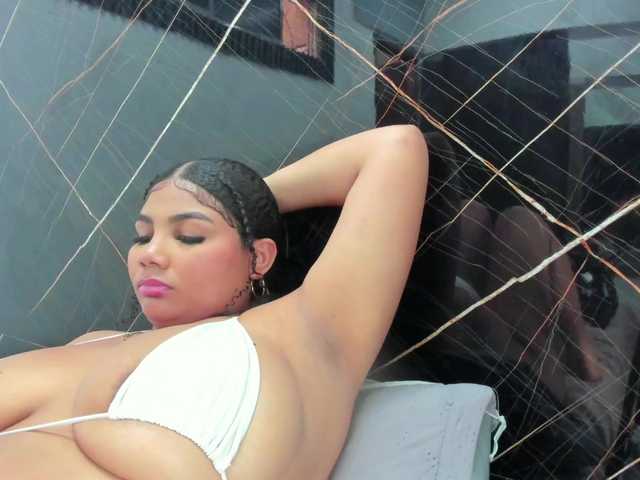 Afrodita-Roos live cam on BongaCams