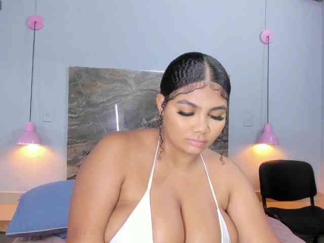 Afrodita-Roos - Girl 